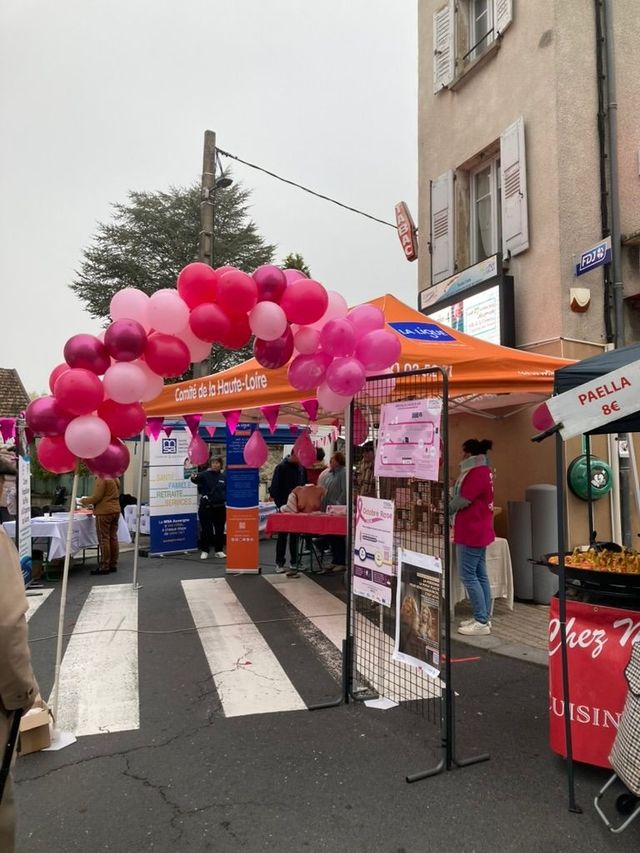 [OCTOBRE ROSE À CRAPONNE-SUR-ARZON&nbsp;: RETOUR EN IMAGES🎗️🎀]