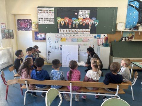 Soutien aux écoles maternelles